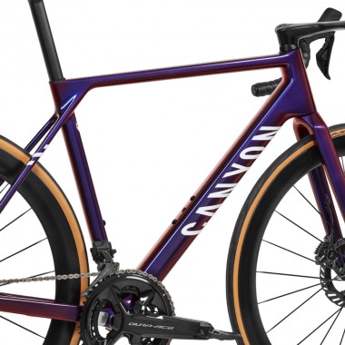 2023 Canyon Ultimate CFR Di2 Aero Road Bike