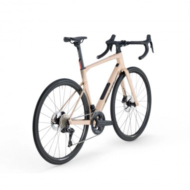 2025 BMC Roadmachine One Road Bike