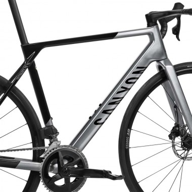 2025 Canyon Ultimate CF SL 7 AXS Road Bike