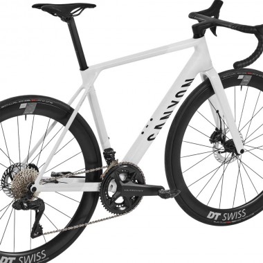 2025 Canyon Ultimate CF SLX 8 Di2 Speed Road Bike