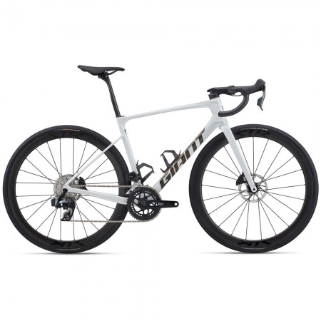 2026 Giant Defy Advanced Pro 1 Road Bike